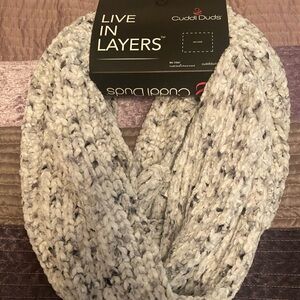 New Cuddl Duds Live in Layers scarf